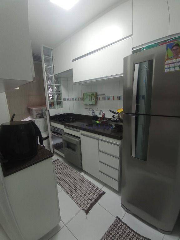 Apartamento à venda com 3 quartos, 68m² - Foto 11