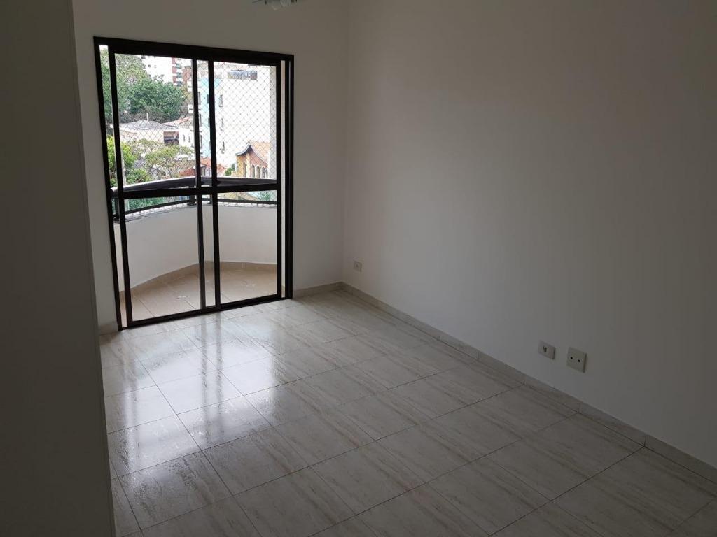 Apartamento à venda com 2 quartos, 64m² - Foto 9