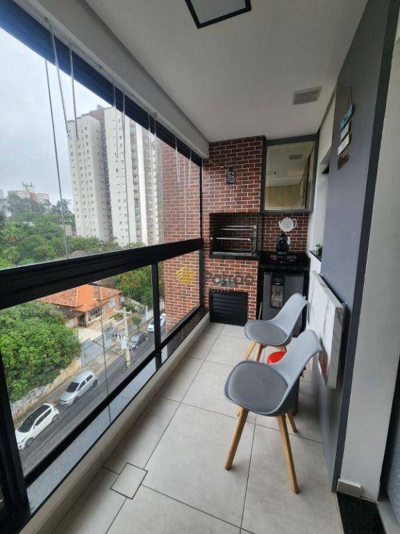 Apartamento à venda com 2 quartos, 58m² - Foto 11