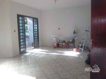 Sobrado à venda com 3 quartos, 243m² - Foto 2