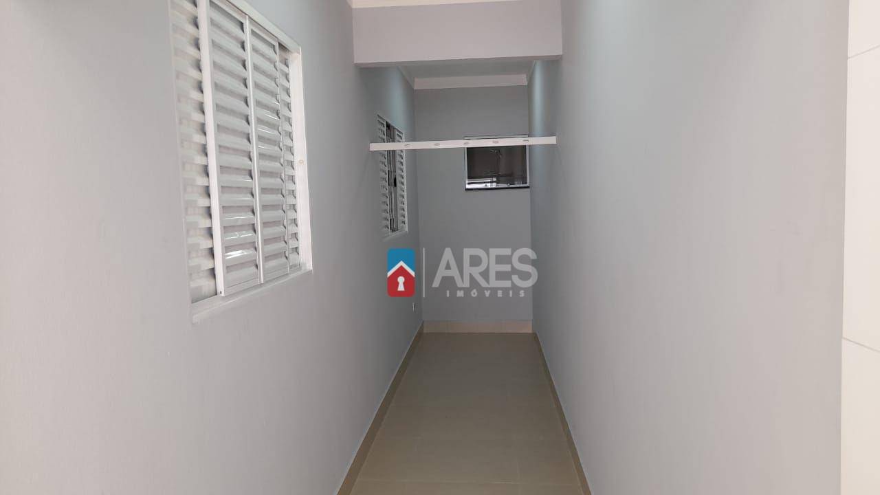 Casa à venda com 2 quartos, 100m² - Foto 10