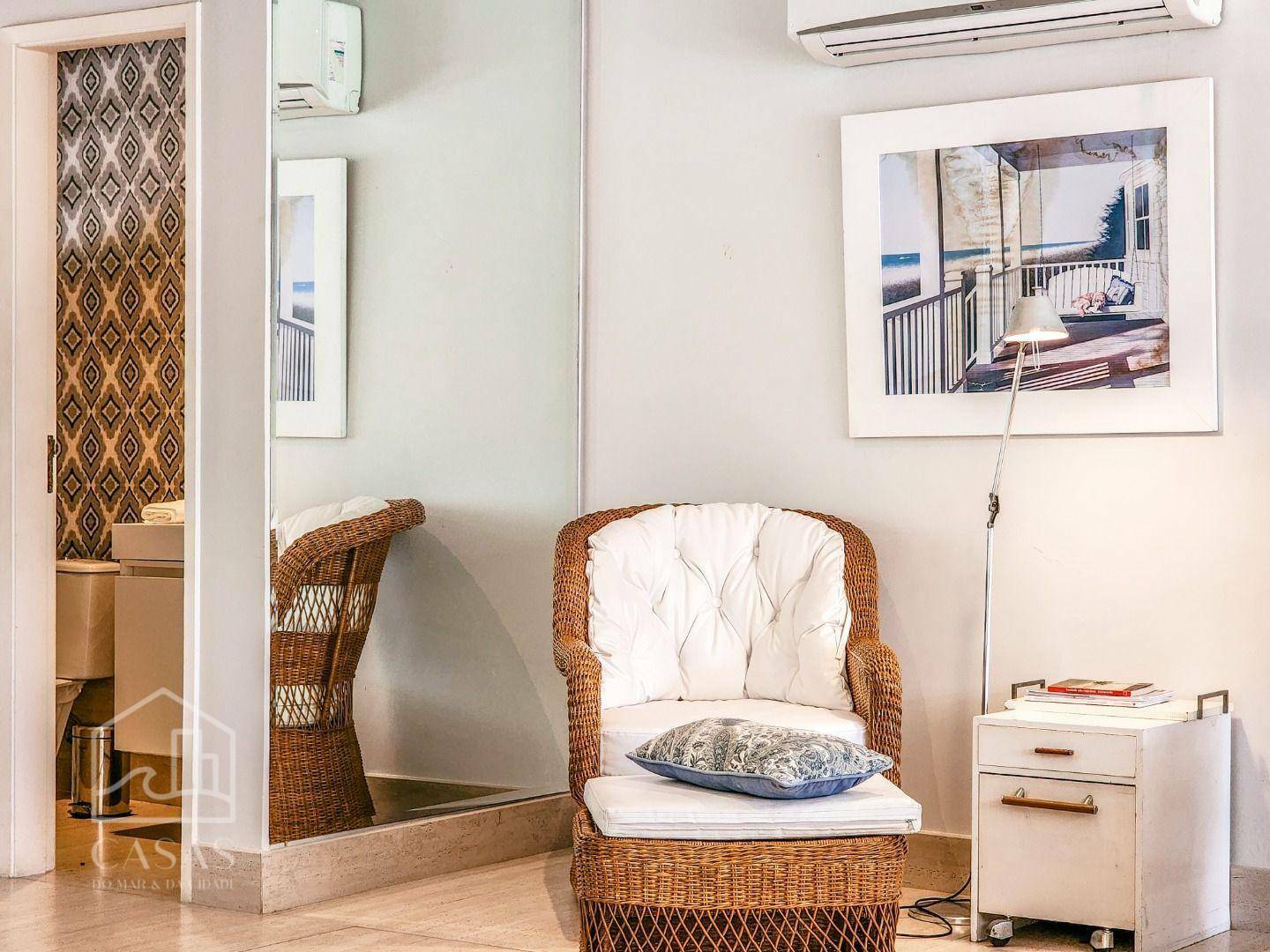 Casa de Condomínio à venda e temporada com 4 quartos, 250m² - Foto 11
