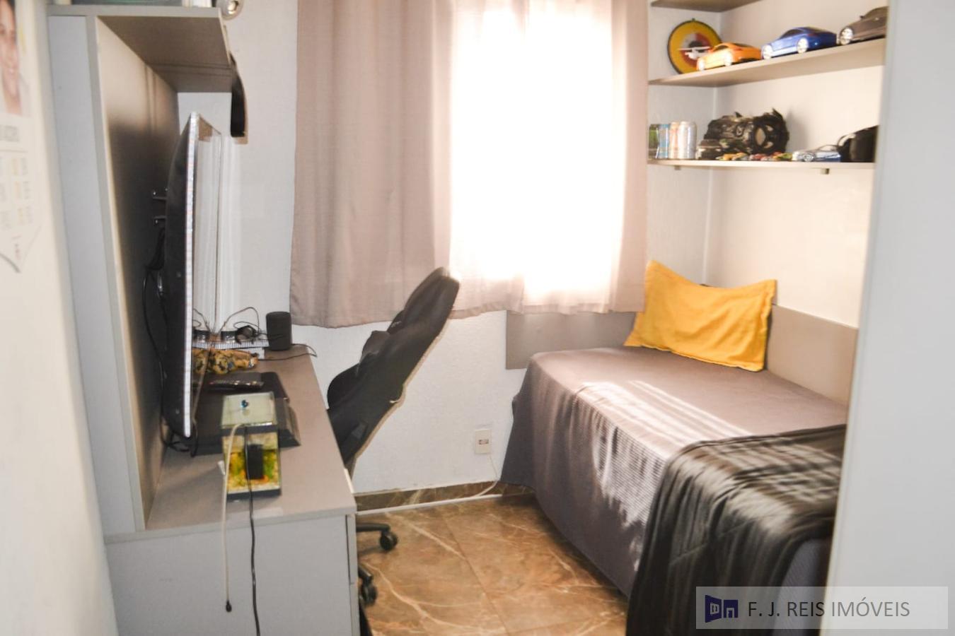 Apartamento à venda com 3 quartos, 76m² - Foto 16