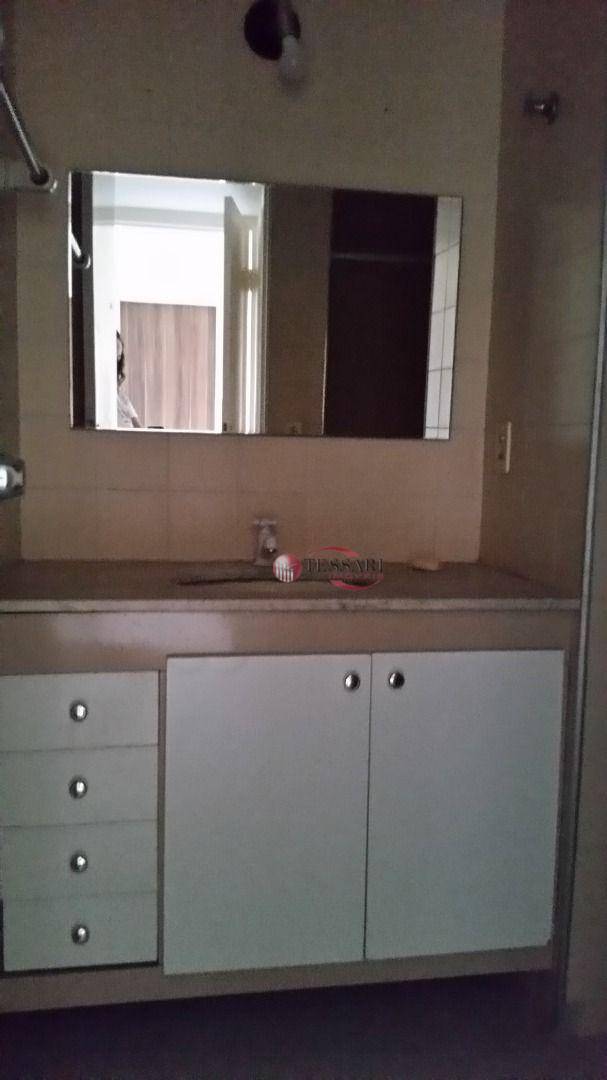 Apartamento à venda com 1 quarto, 57m² - Foto 11