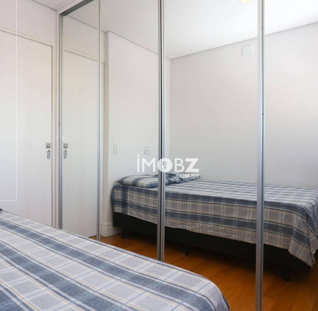 Apartamento à venda com 2 quartos, 68m² - Foto 31