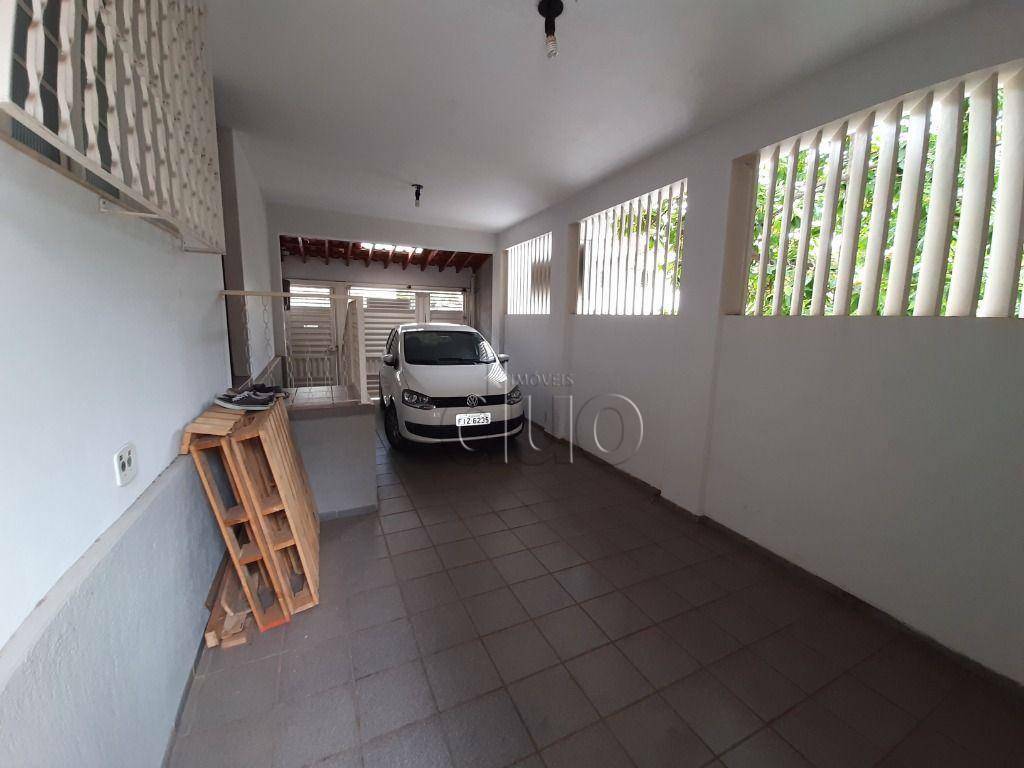 Casa à venda com 3 quartos, 152m² - Foto 2