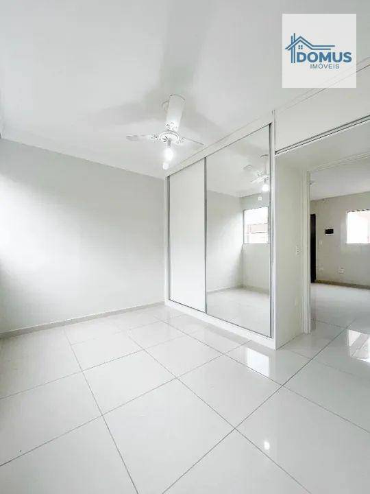 Apartamento à venda com 2 quartos, 54m² - Foto 3