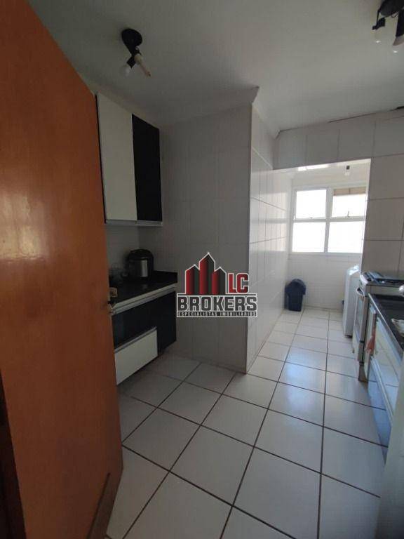 Apartamento à venda com 3 quartos, 199m² - Foto 54