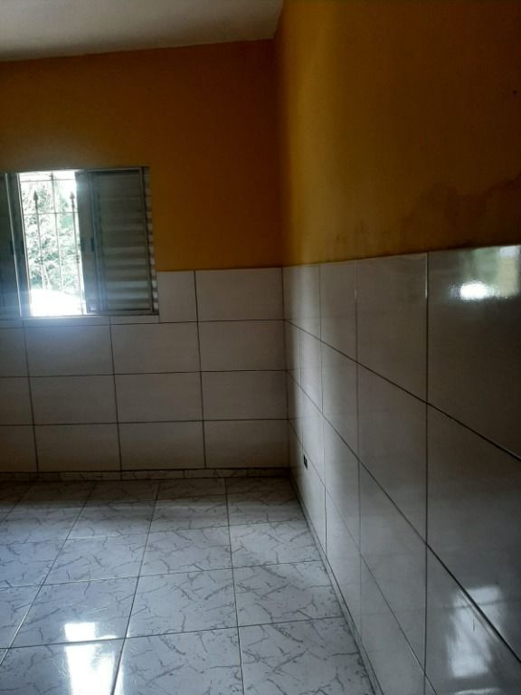 Casa para alugar com 1 quarto, 50m² - Foto 12