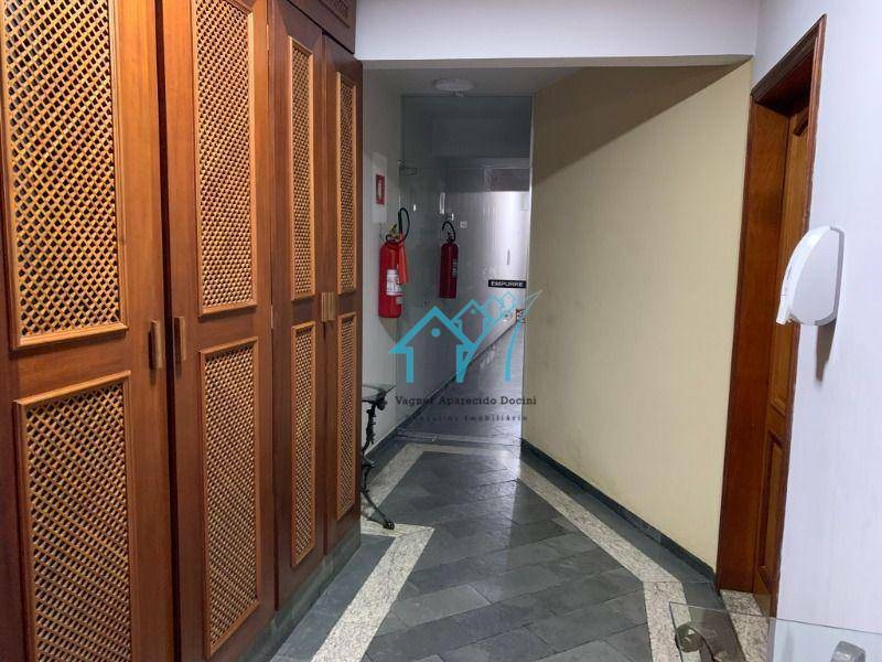 Apartamento à venda com 2 quartos, 69m² - Foto 1