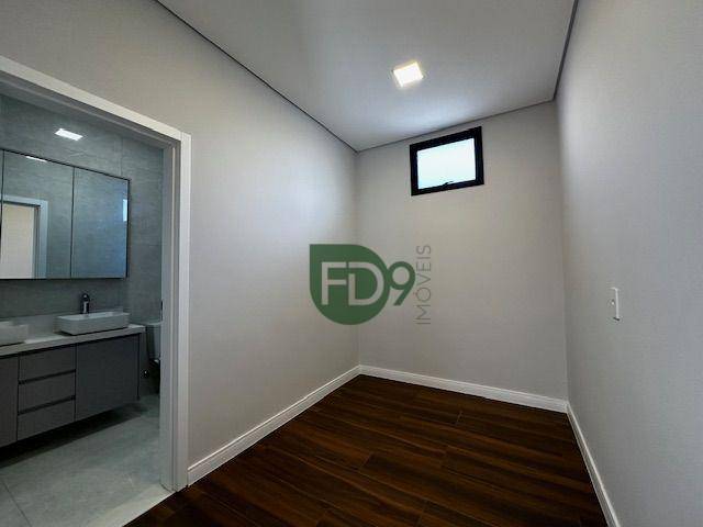 Casa de Condomínio à venda com 3 quartos, 201m² - Foto 17