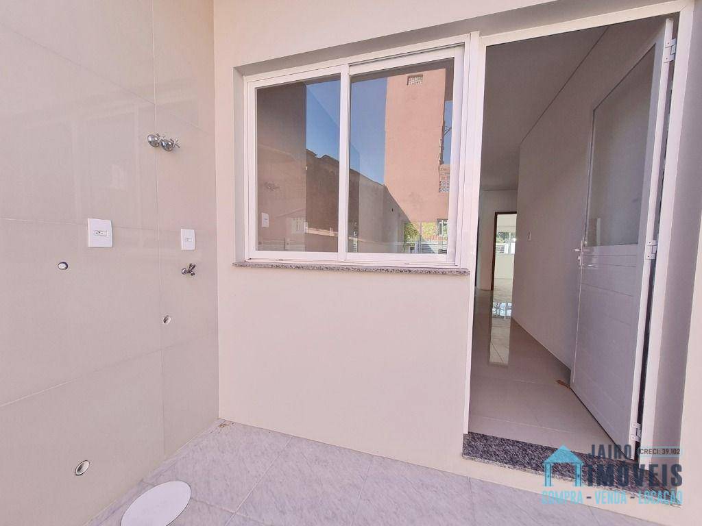 Casa à venda com 2 quartos, 69m² - Foto 17