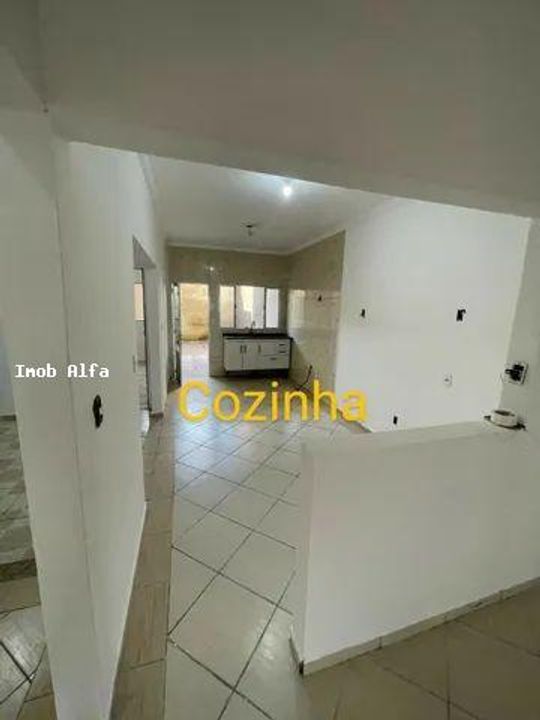 Casa à venda com 5 quartos, 250m² - Foto 5