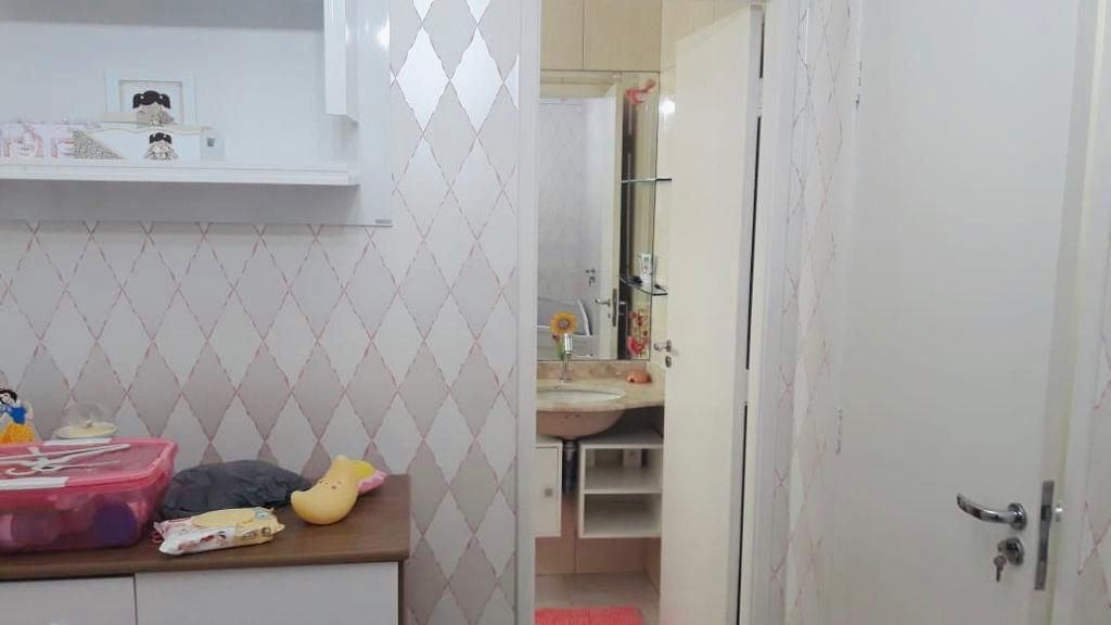 Sobrado à venda com 3 quartos, 180m² - Foto 8