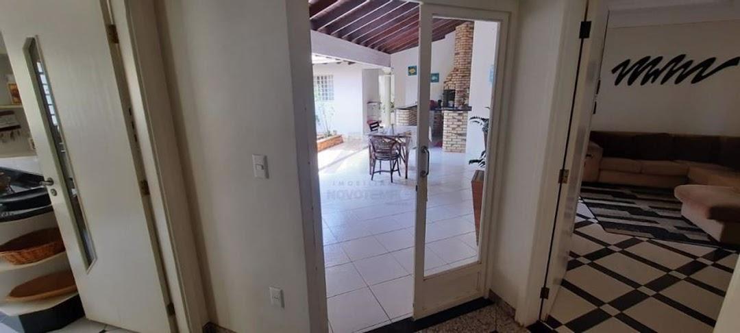 Casa à venda com 3 quartos, 280m² - Foto 22