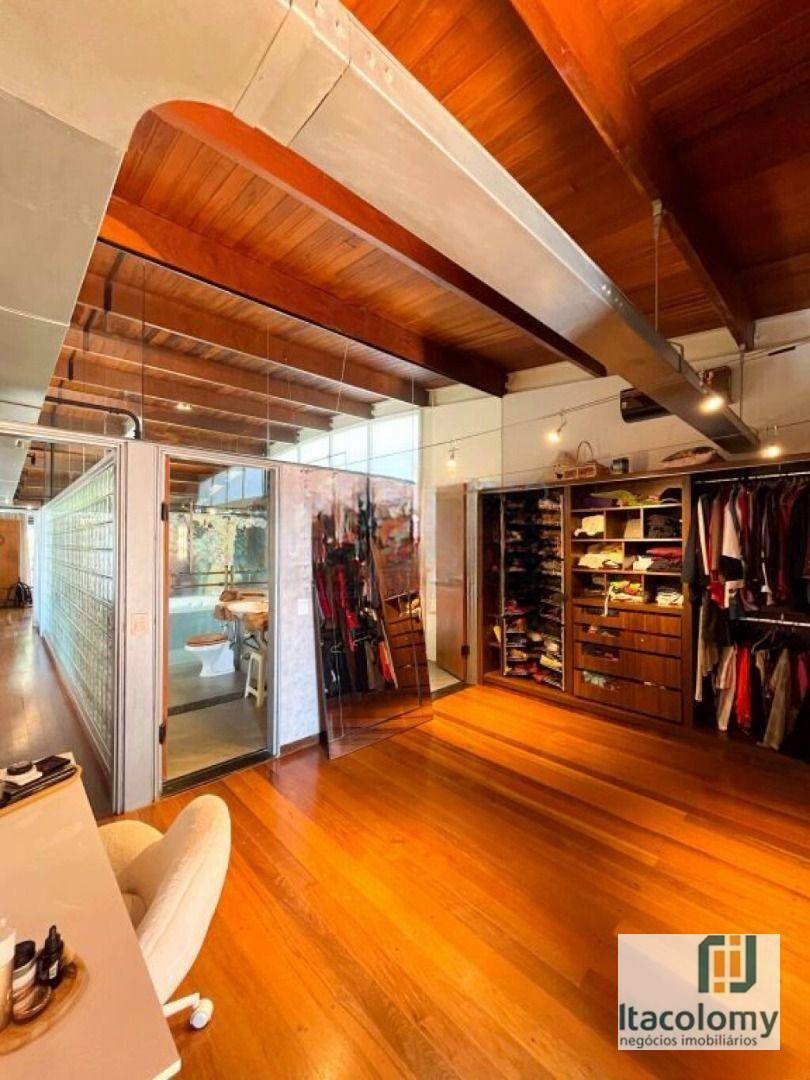 Casa de Condomínio à venda com 3 quartos, 530m² - Foto 11