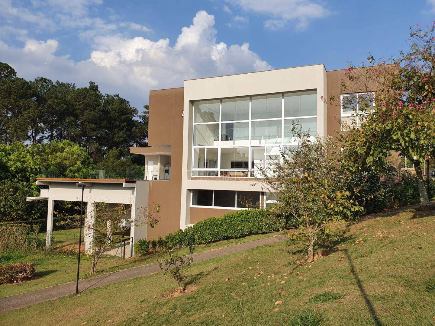 Casa de Condomínio à venda com 6 quartos, 547m² - Foto 1