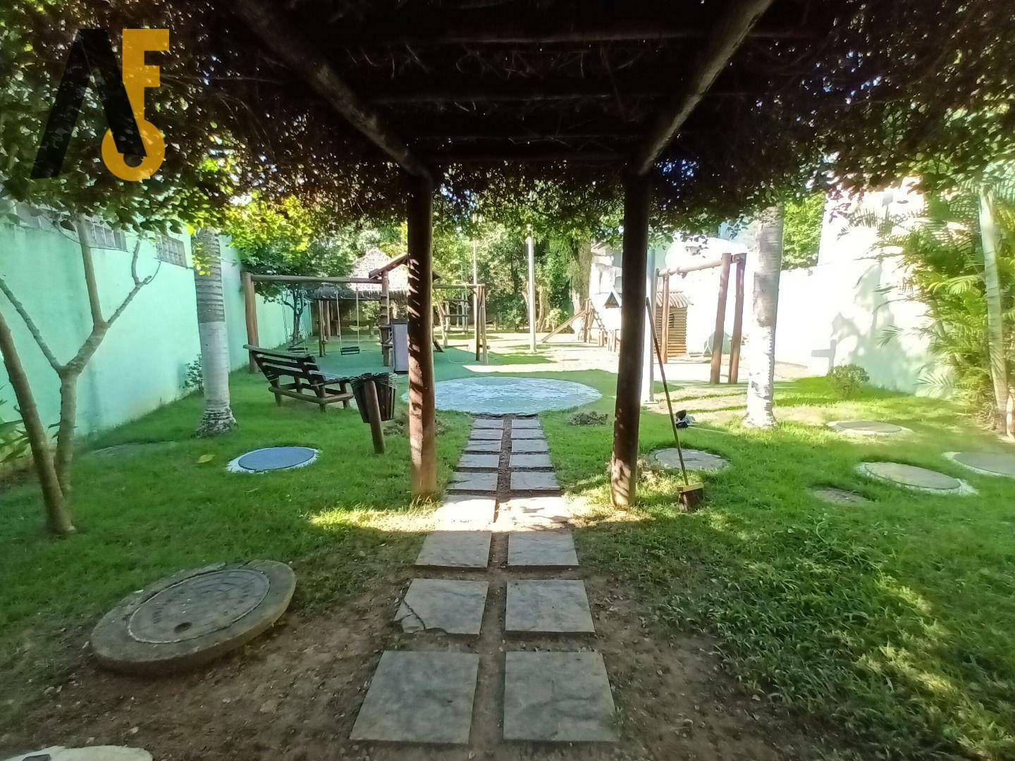 Casa de Condomínio à venda com 3 quartos, 107m² - Foto 29