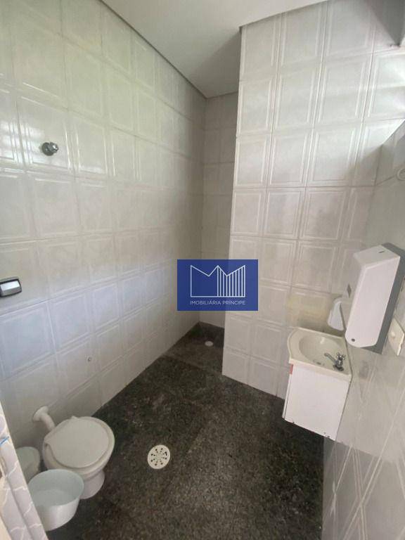 Casa à venda com 3 quartos, 225m² - Foto 31