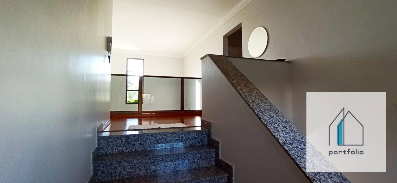 Casa à venda com 3 quartos, 251m² - Foto 11