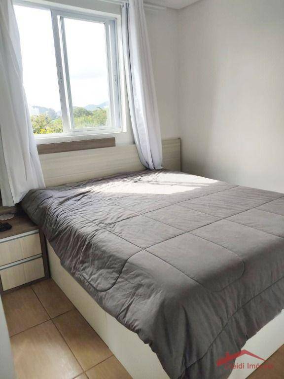 Apartamento à venda com 3 quartos, 81m² - Foto 18