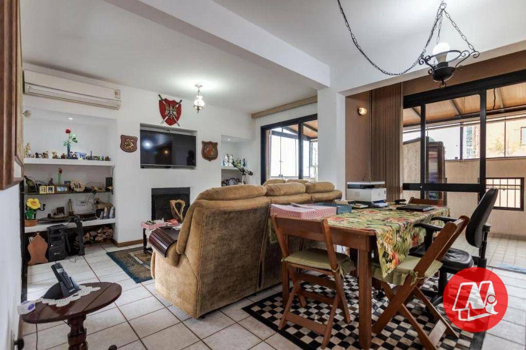 Apartamento para alugar com 3 quartos, 206m² - Foto 22