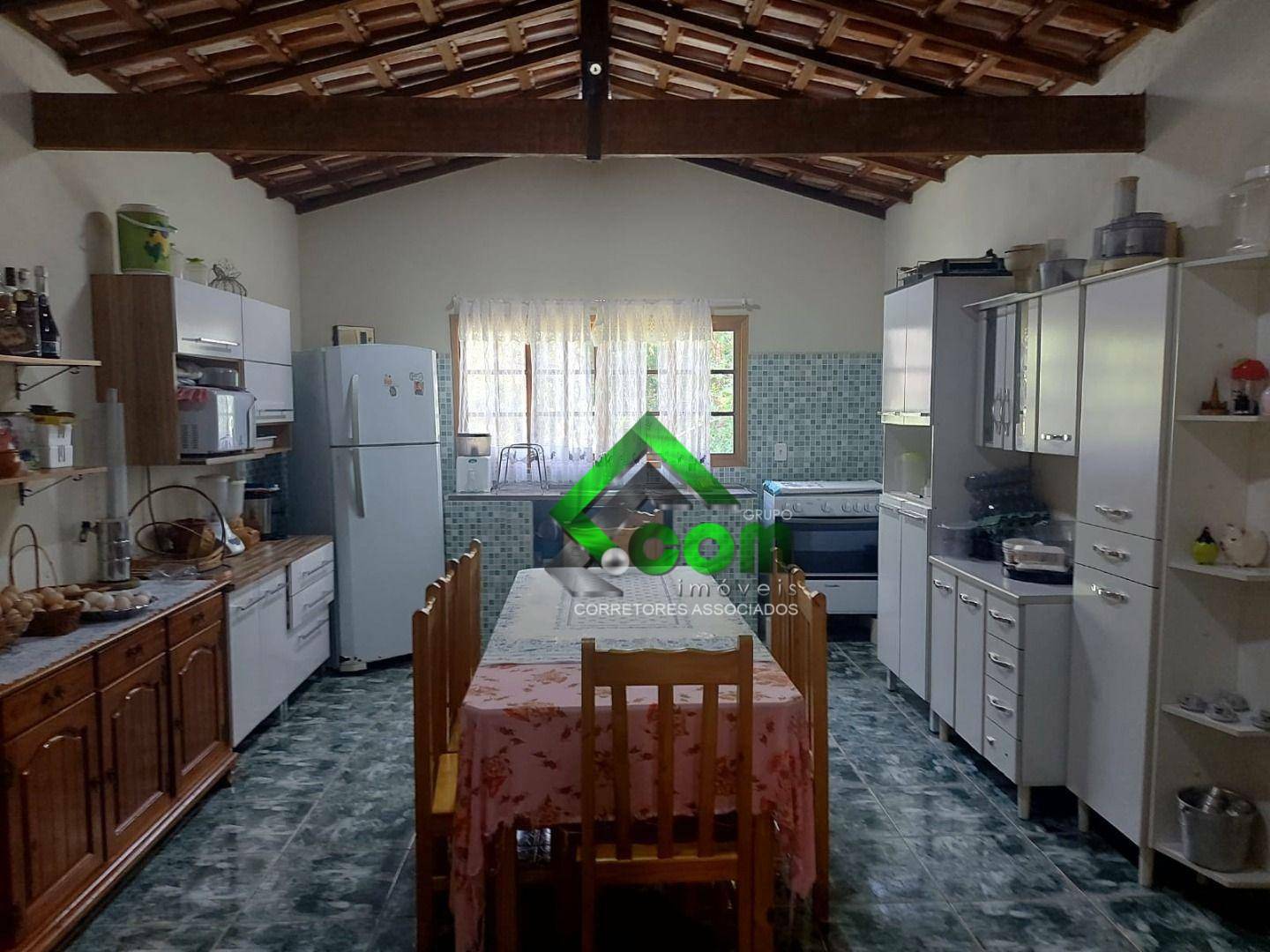 Sítio à venda com 5 quartos, 190m² - Foto 17