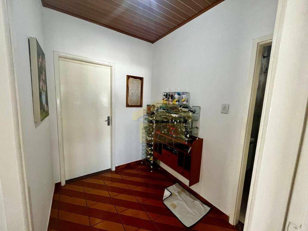 Casa para alugar com 2 quartos, 70m² - Foto 16