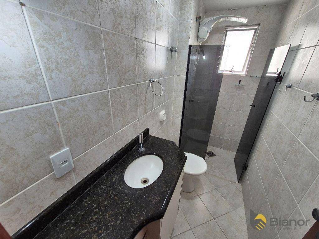 Apartamento para alugar com 2 quartos, 66m² - Foto 11