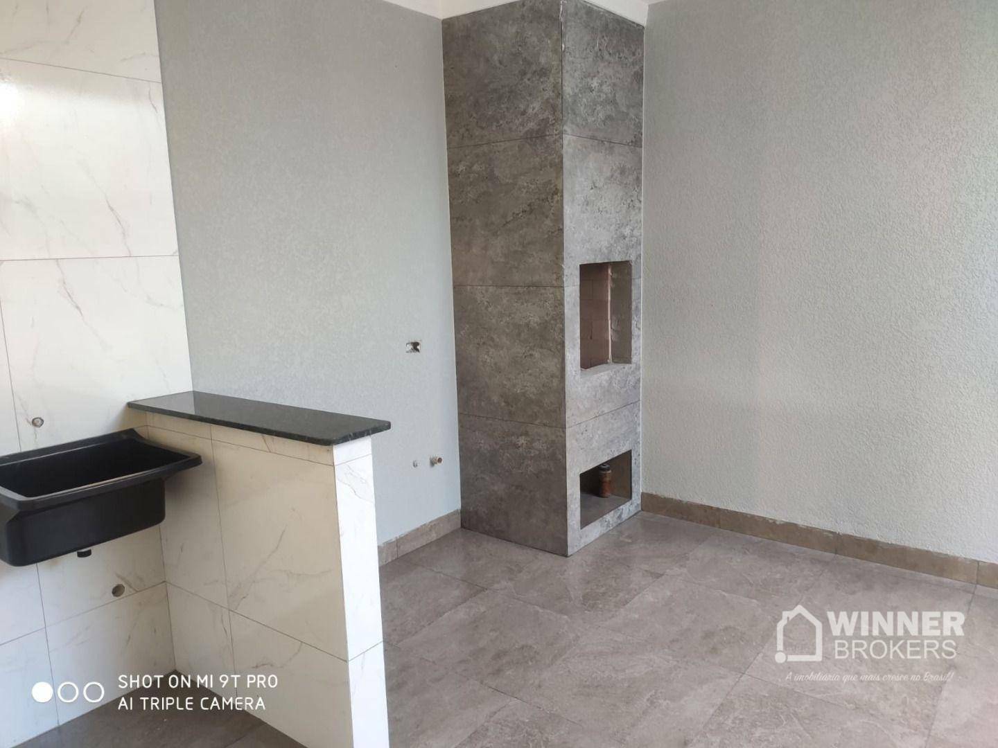 Casa à venda com 2 quartos, 70m² - Foto 9