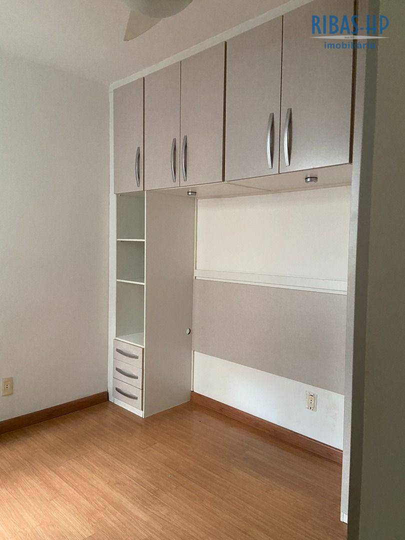 Apartamento para alugar com 2 quartos, 68m² - Foto 2