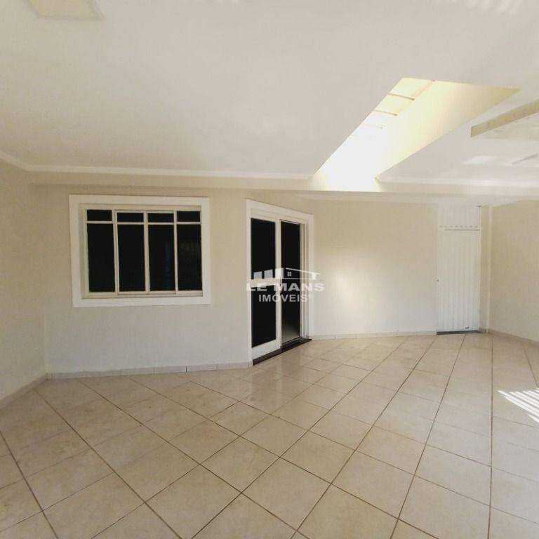 Casa, 3 quartos, 177 m² - Foto 3