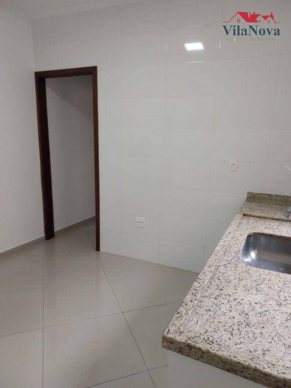 Casa à venda com 2 quartos, 108m² - Foto 6