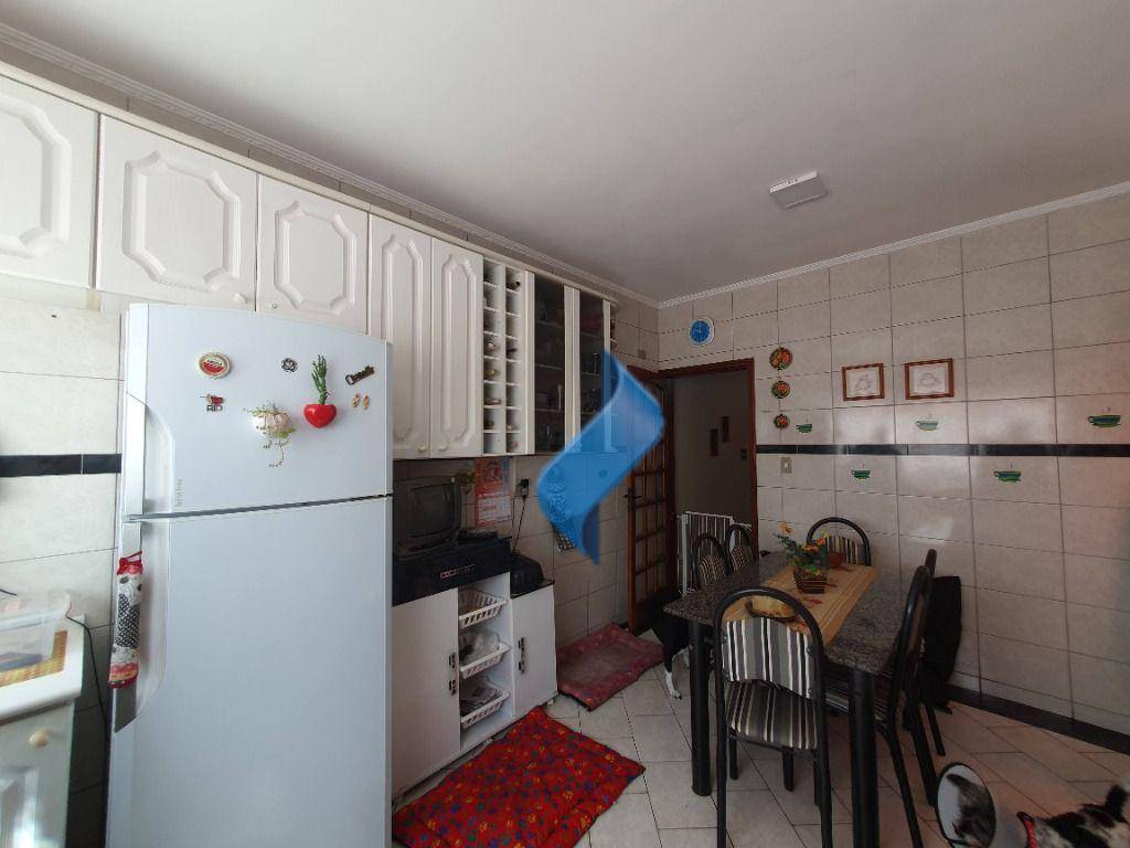 Casa à venda com 3 quartos, 145m² - Foto 16