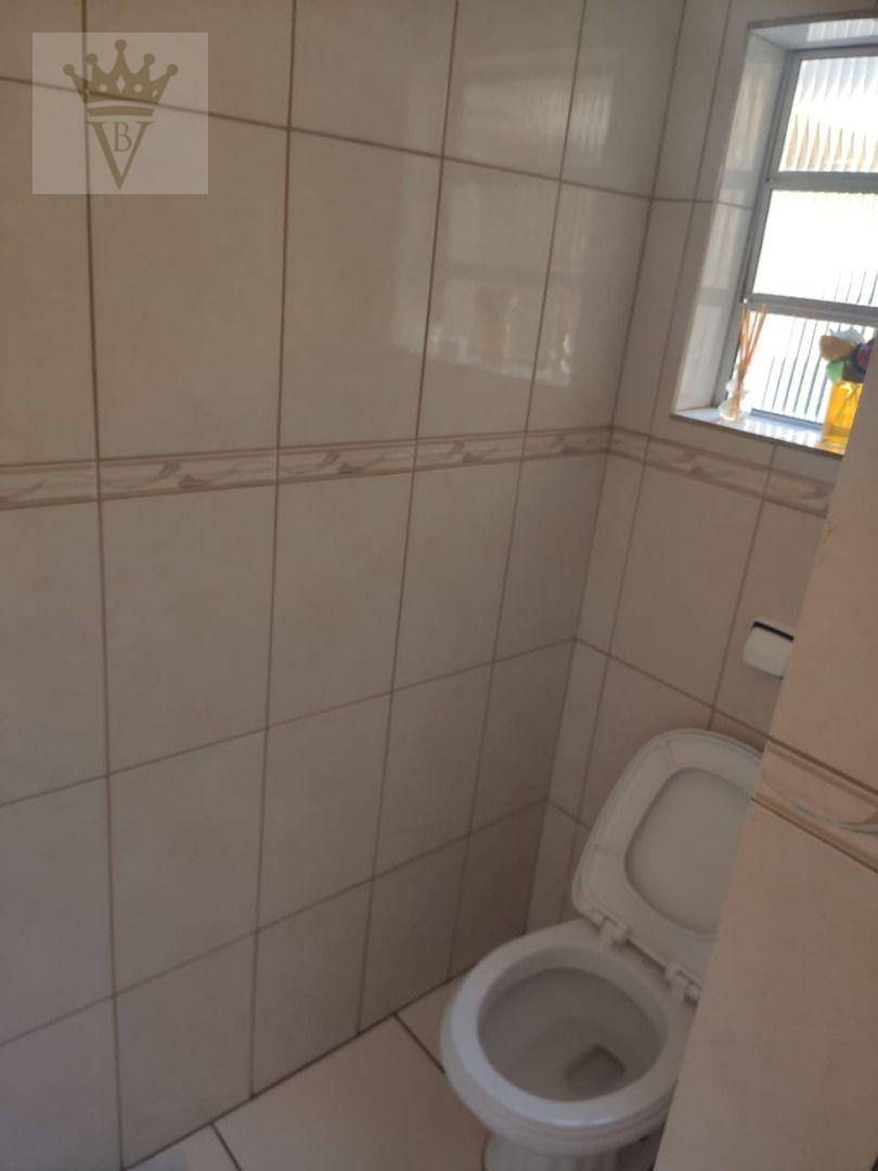 Sobrado à venda com 3 quartos, 200m² - Foto 26