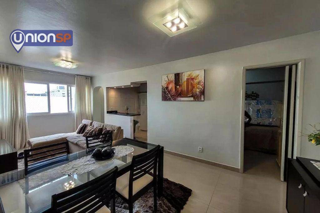 Apartamento à venda com 3 quartos, 85m² - Foto 3