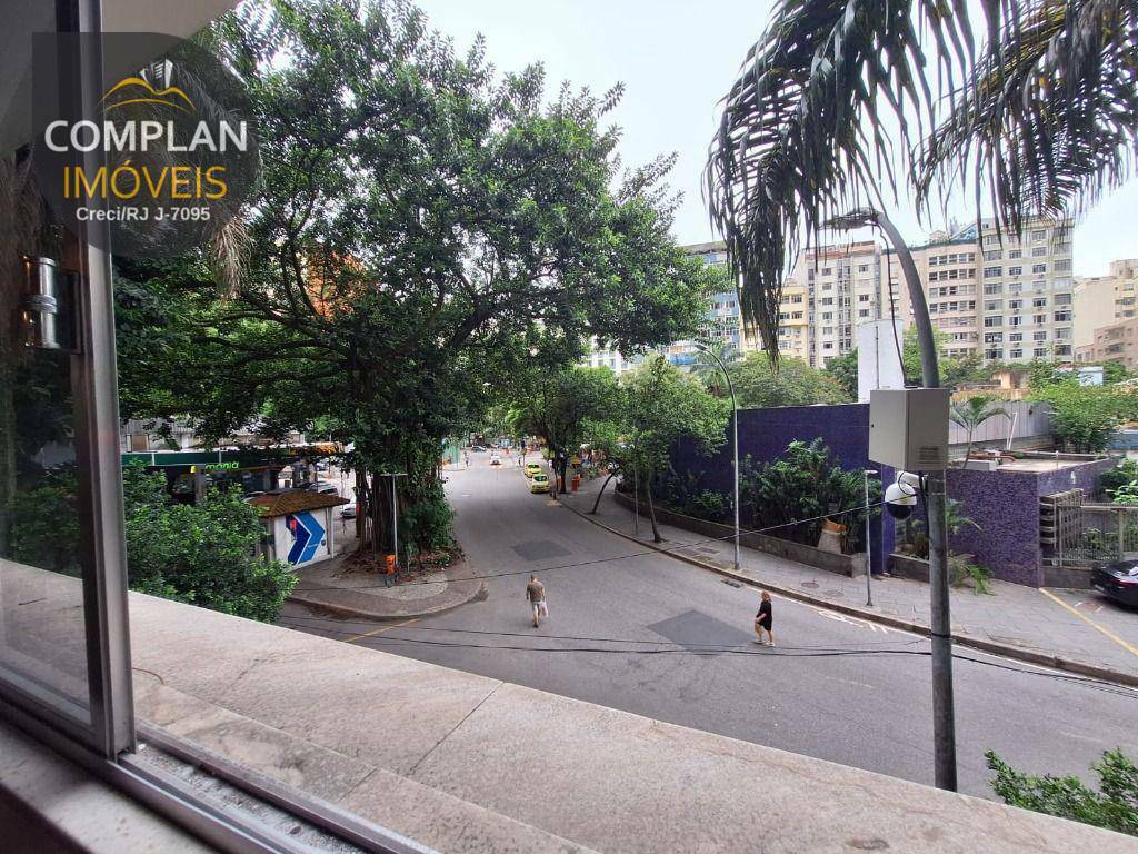 Apartamento à venda com 2 quartos, 150m² - Foto 43