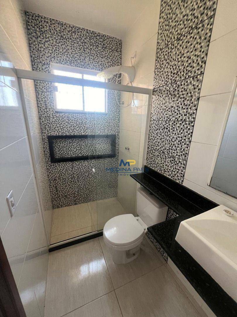 Casa à venda com 2 quartos, 62m² - Foto 15