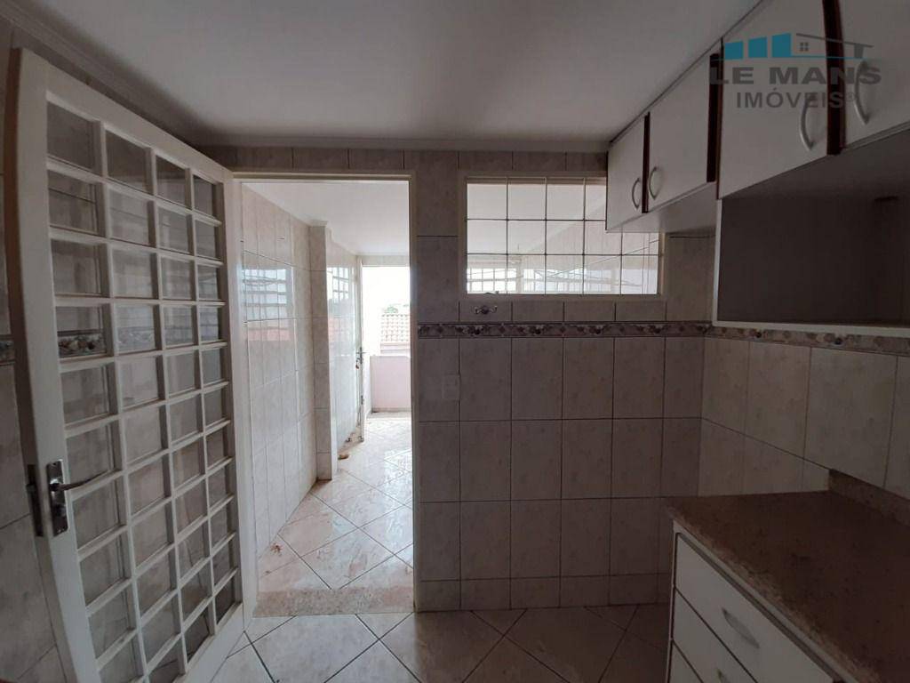 Casa à venda com 2 quartos, 140m² - Foto 17