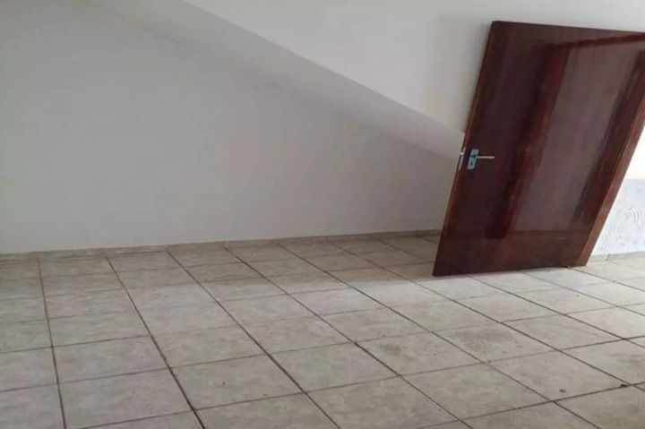 Sobrado à venda com 3 quartos, 240m² - Foto 22