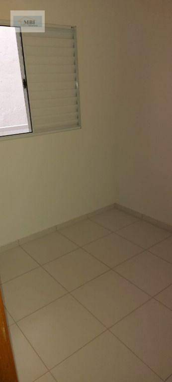 Apartamento à venda com 2 quartos, 40m² - Foto 9