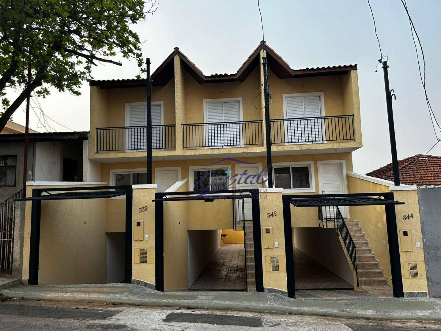 Casa à venda com 3 quartos, 165m² - Foto 2