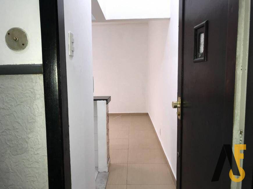 Apartamento à venda com 2 quartos, 52m² - Foto 11