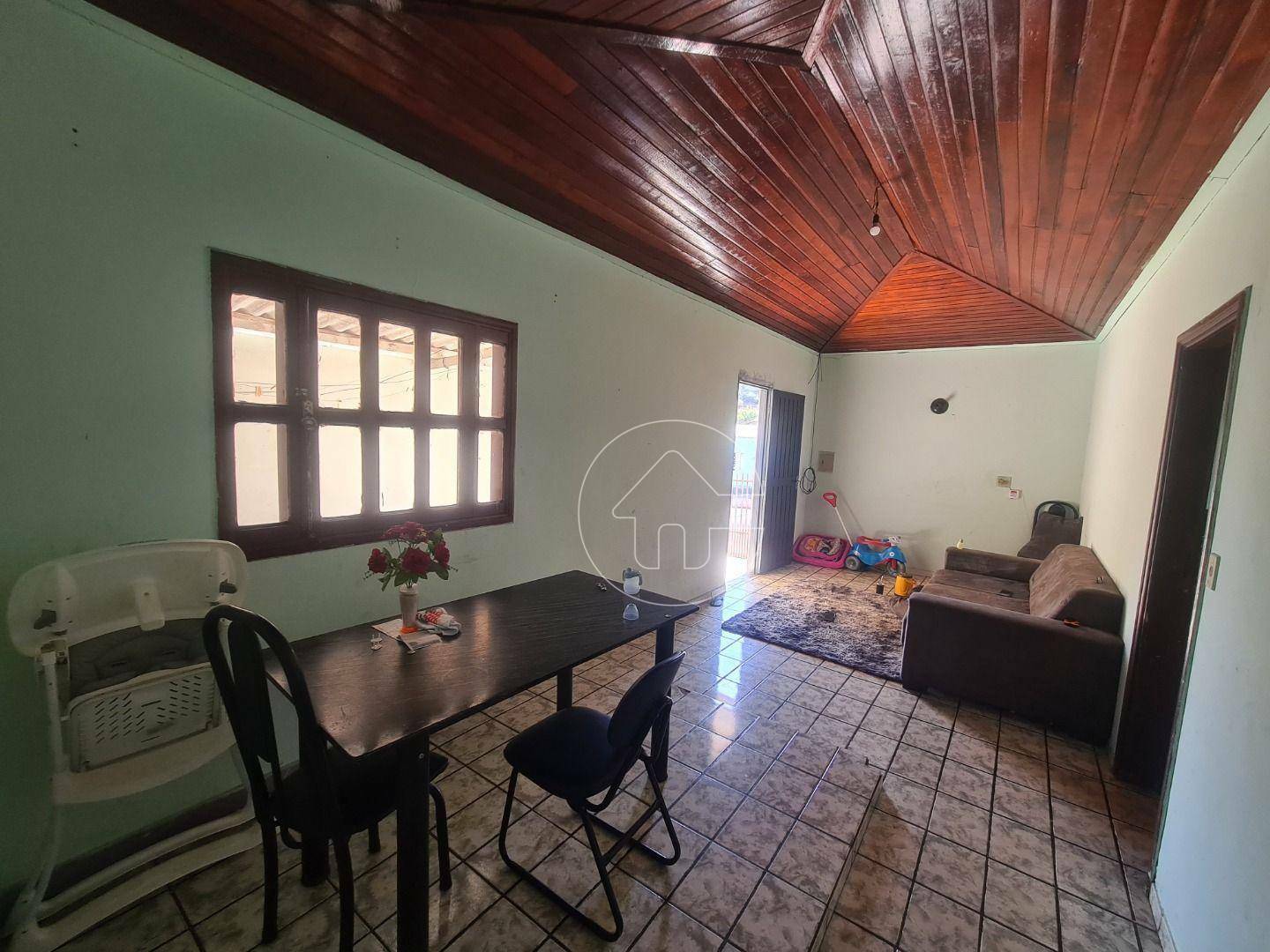 Casa à venda com 3 quartos, 170m² - Foto 2