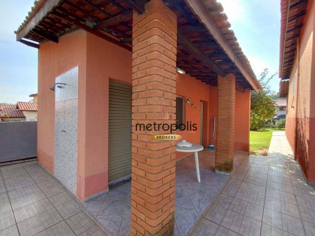 Casa à venda com 4 quartos, 210m² - Foto 19