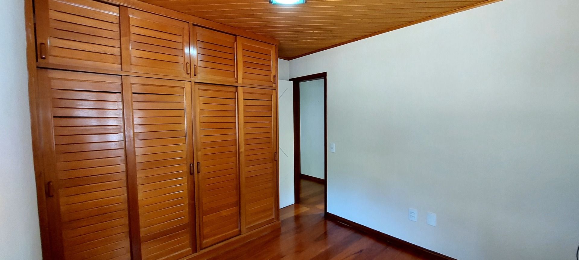 Casa de Condomínio à venda com 4 quartos, 157m² - Foto 12