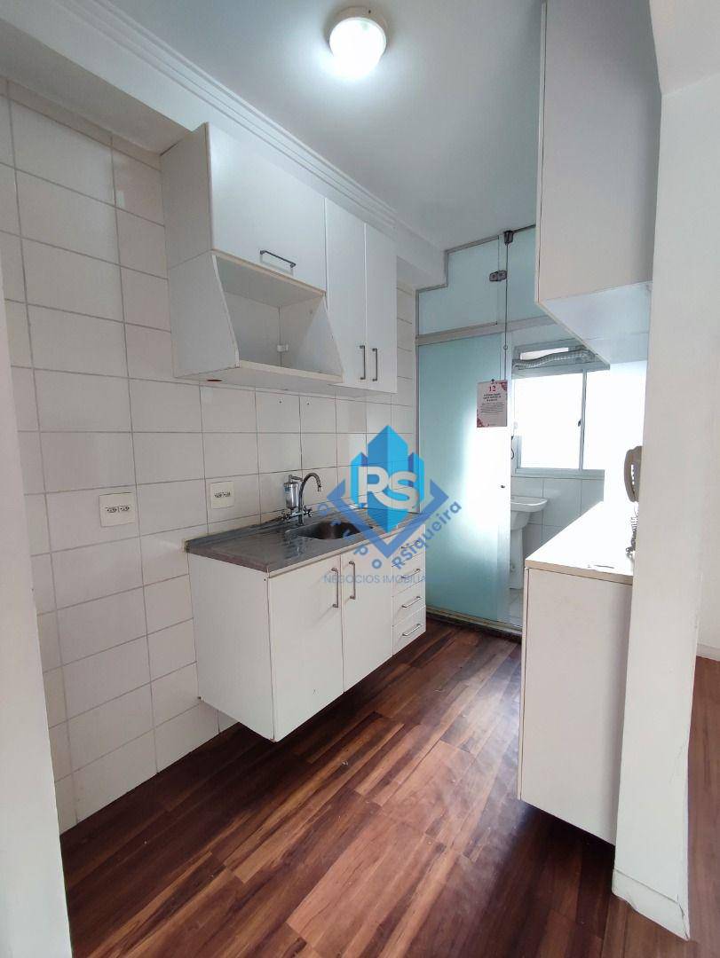 Apartamento para alugar com 2 quartos, 53m² - Foto 11