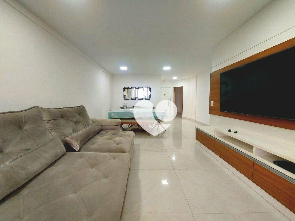 Apartamento à venda com 4 quartos, 250m² - Foto 2