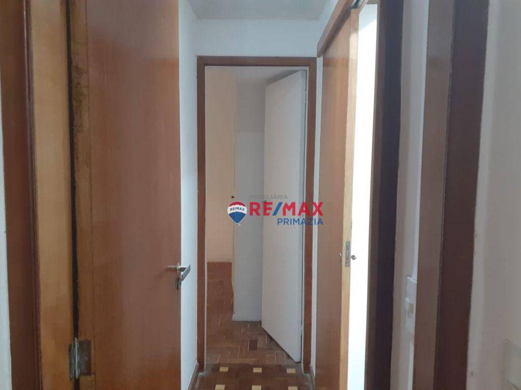 Apartamento à venda com 3 quartos, 110m² - Foto 19