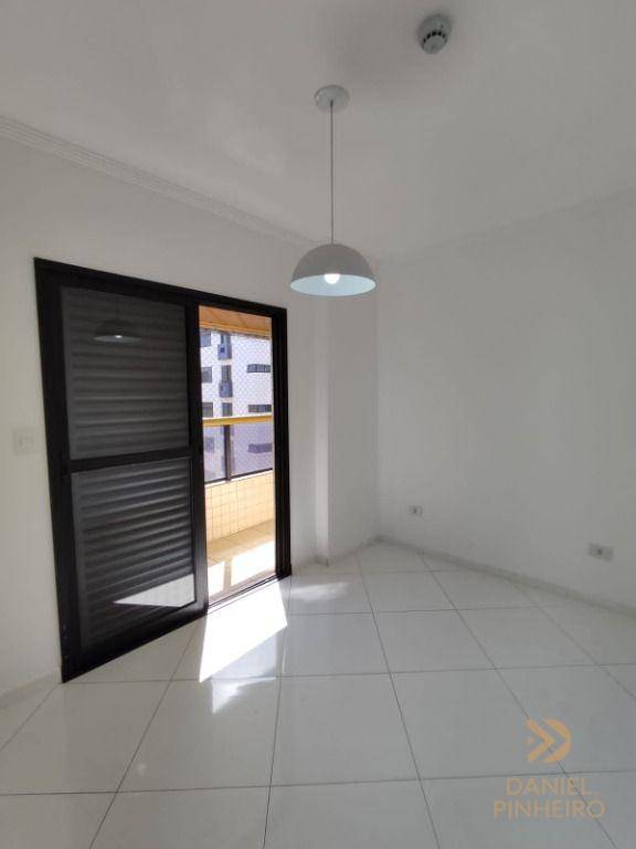 Apartamento à venda com 2 quartos, 62m² - Foto 12